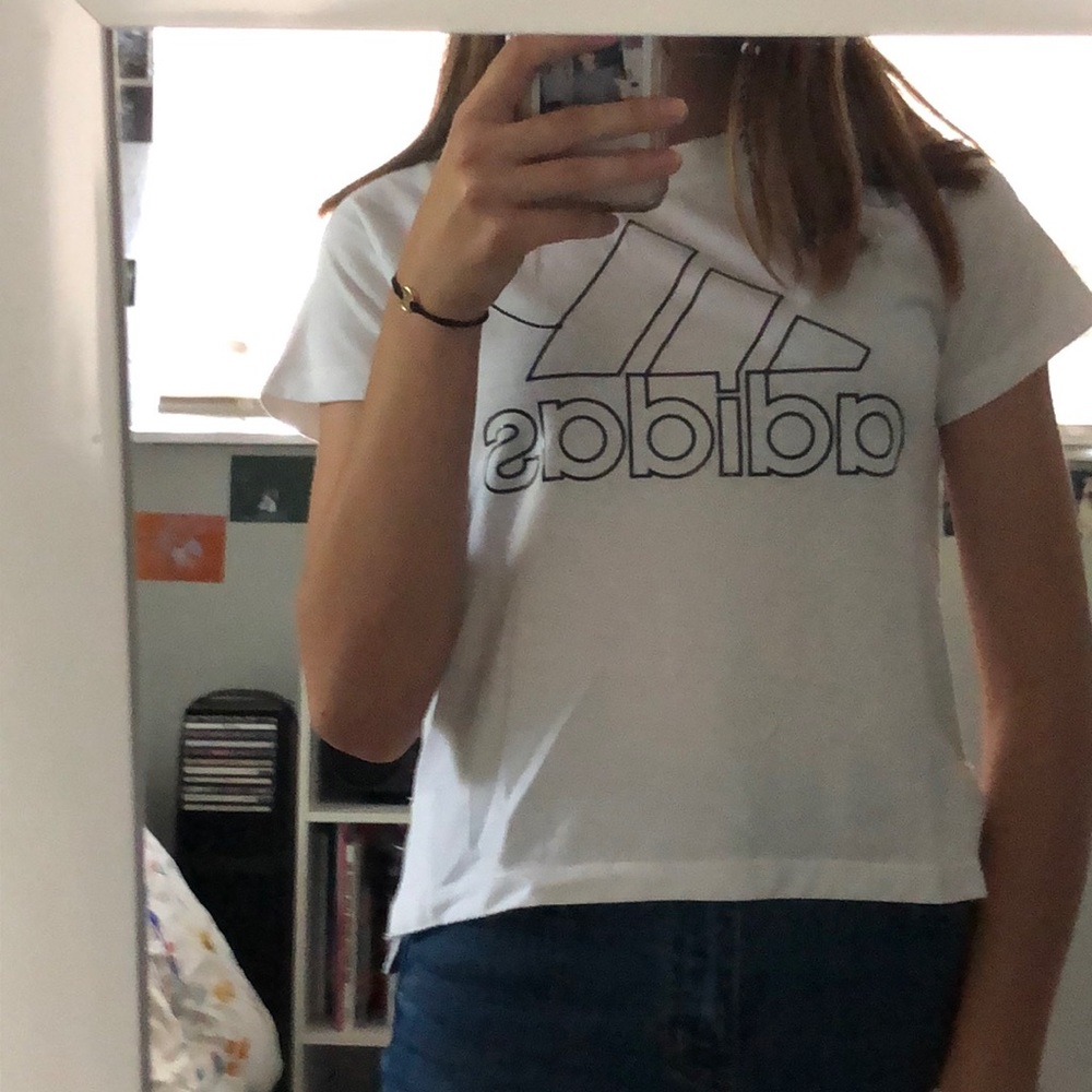 short sleeved shirt
